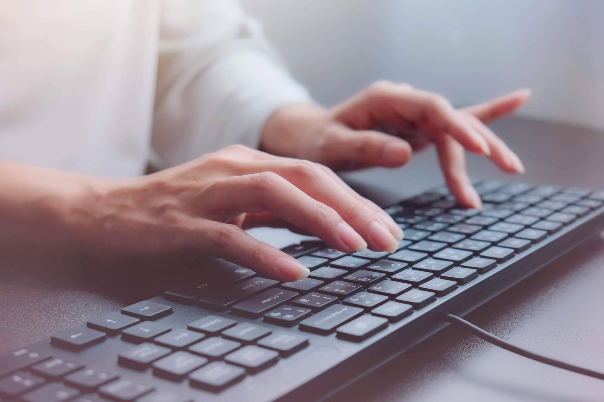 SETROI. Publicar nota de prensa corporativa en medios digitales