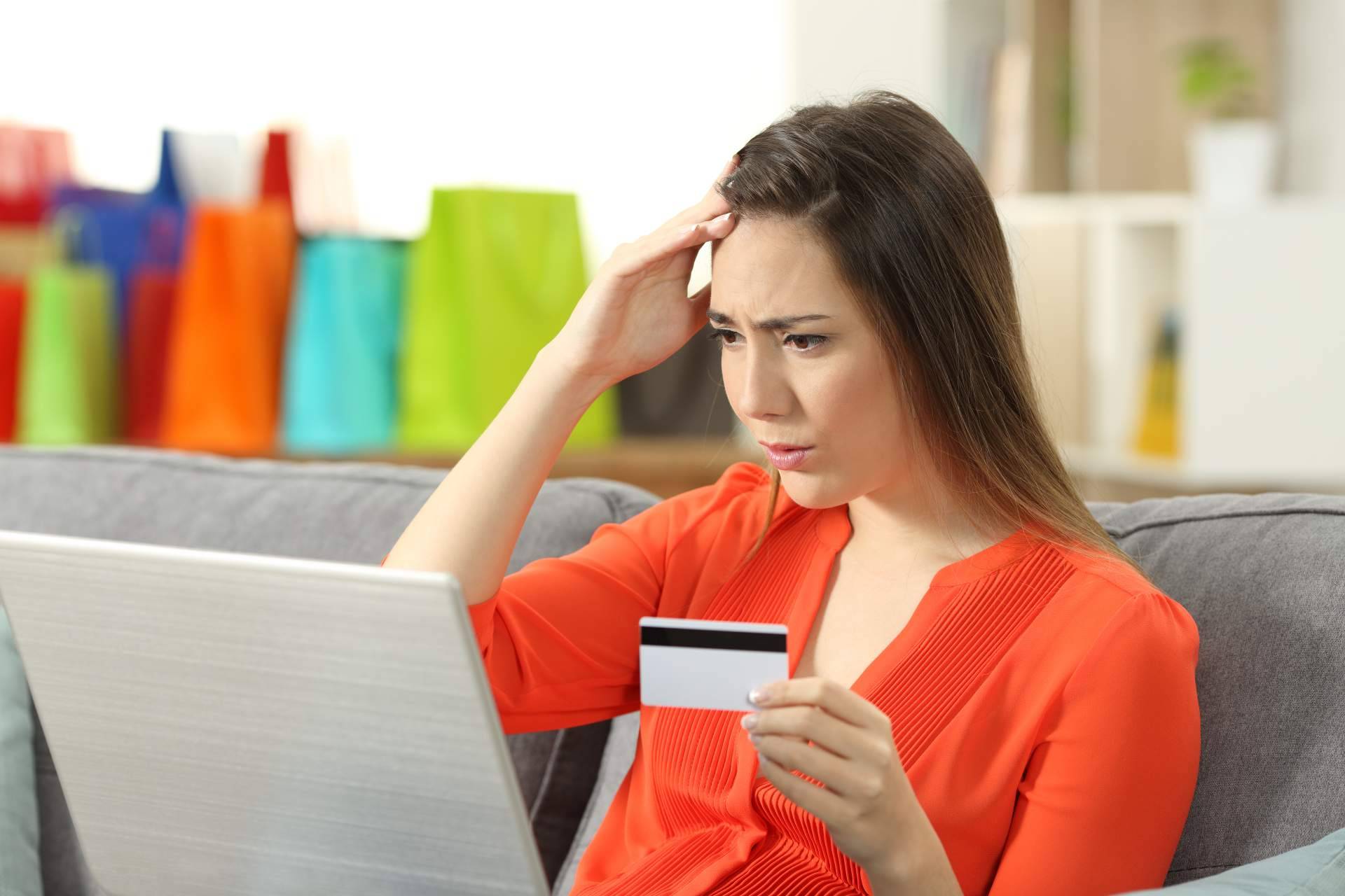 Necesito un Abogado, la ayuda para reclamar intereses abusivos tarjetas de crédito y minicréditos