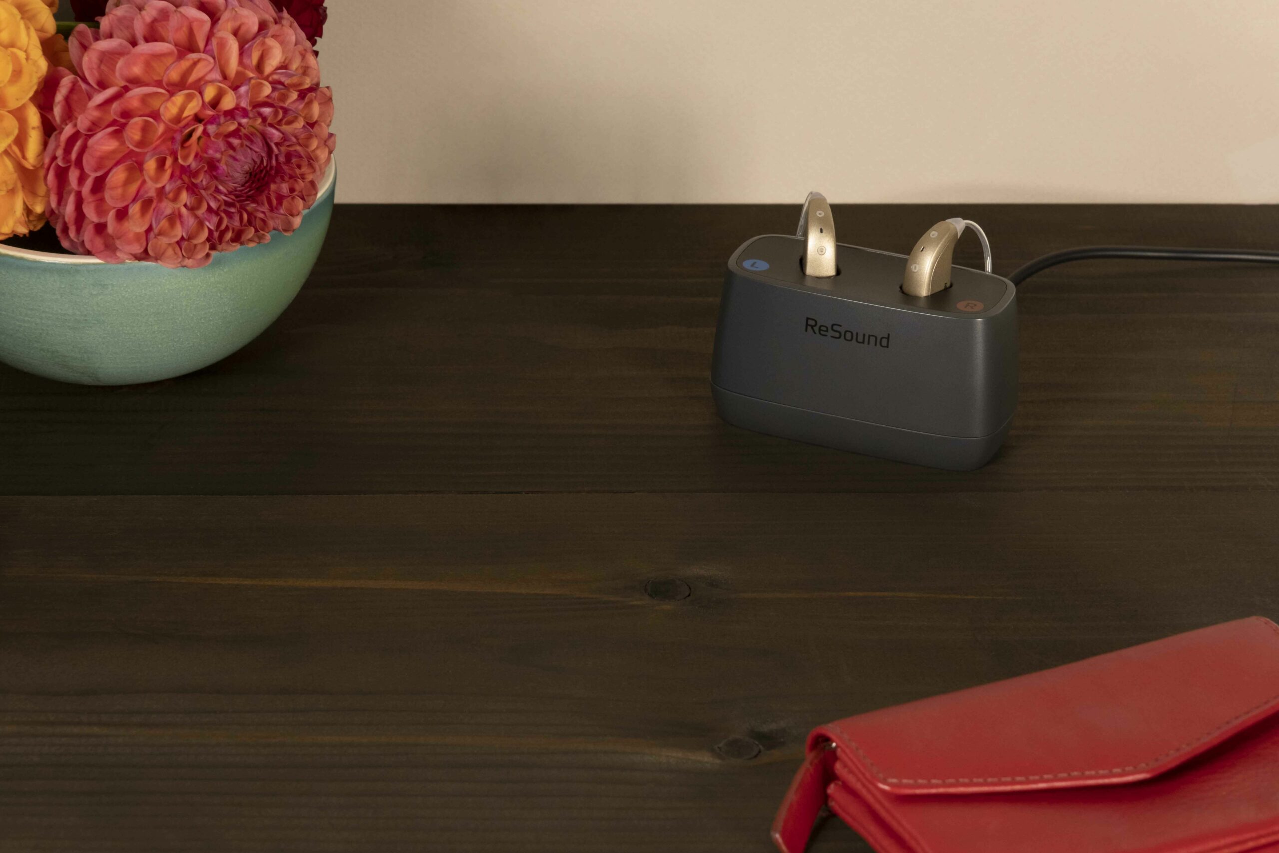 La familia ReSound ONE™ se amplía con nuevos modelos BTE recargables