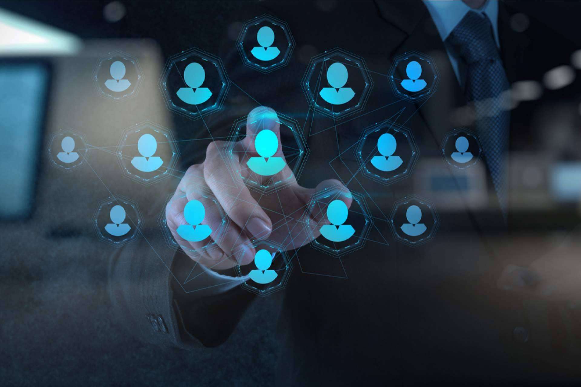 El experto en marketing digital Israel Huertas señala la importancia de contar con CRM