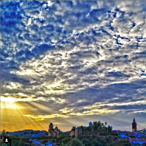 Últimos días para participar en el concurso fotográfico de la Red Medieval en Instagram