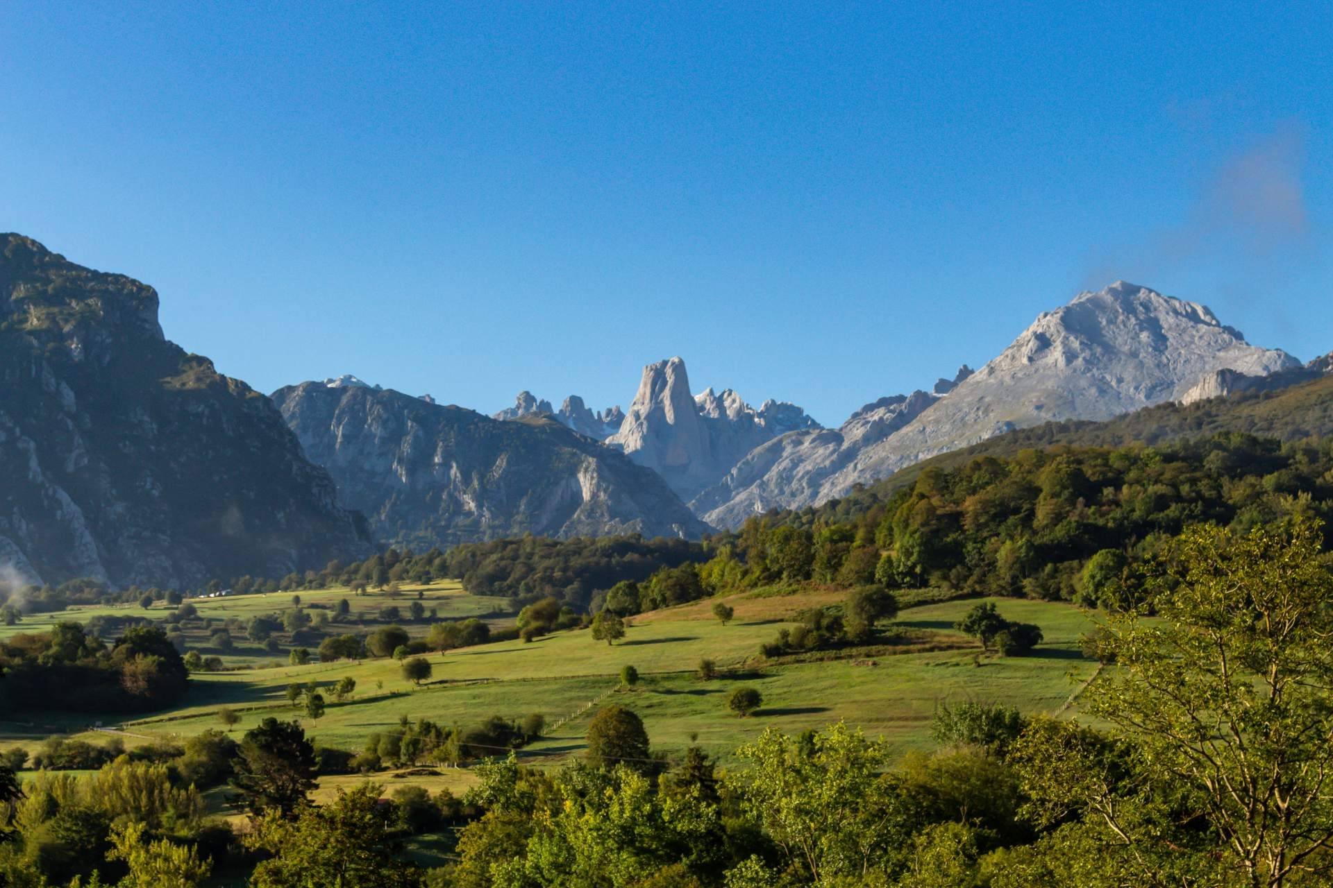 Motivos para comprar una casa en Asturias, según Iberia North
