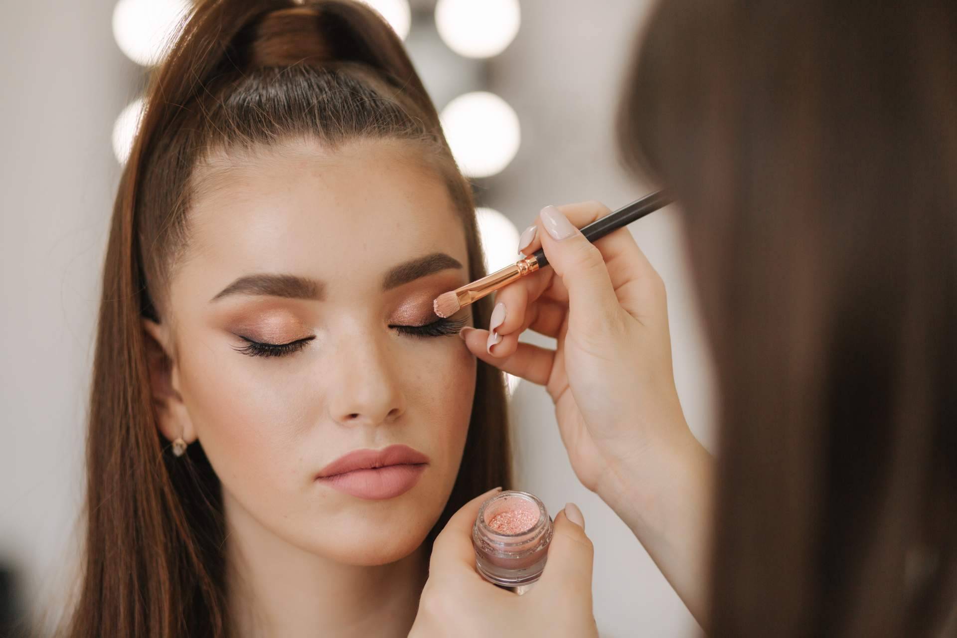 Madame Belleza y su servicio de maquillaje a domicilio