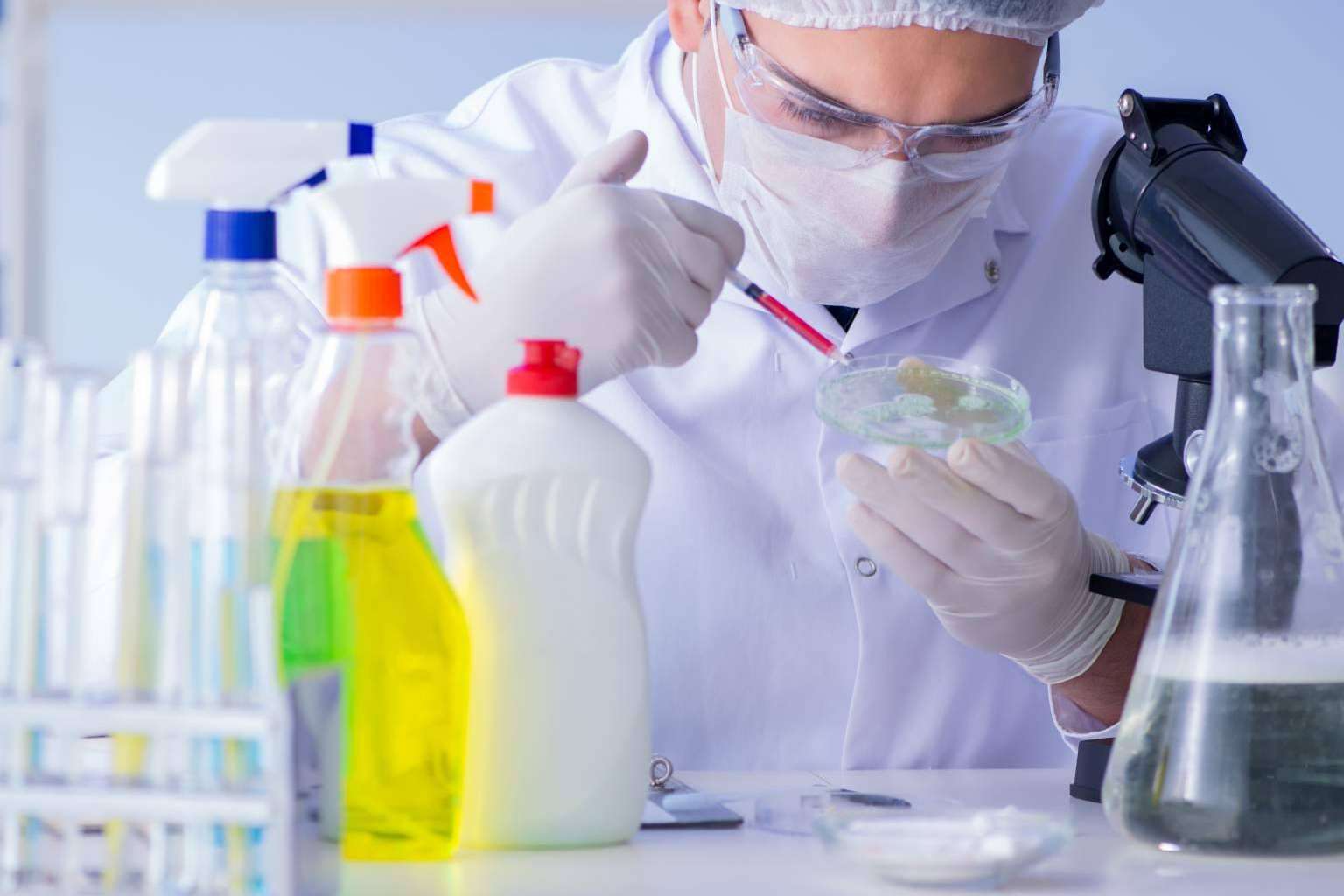 Kadion y la comercialización y distribución de especialidades químicas para las industrias