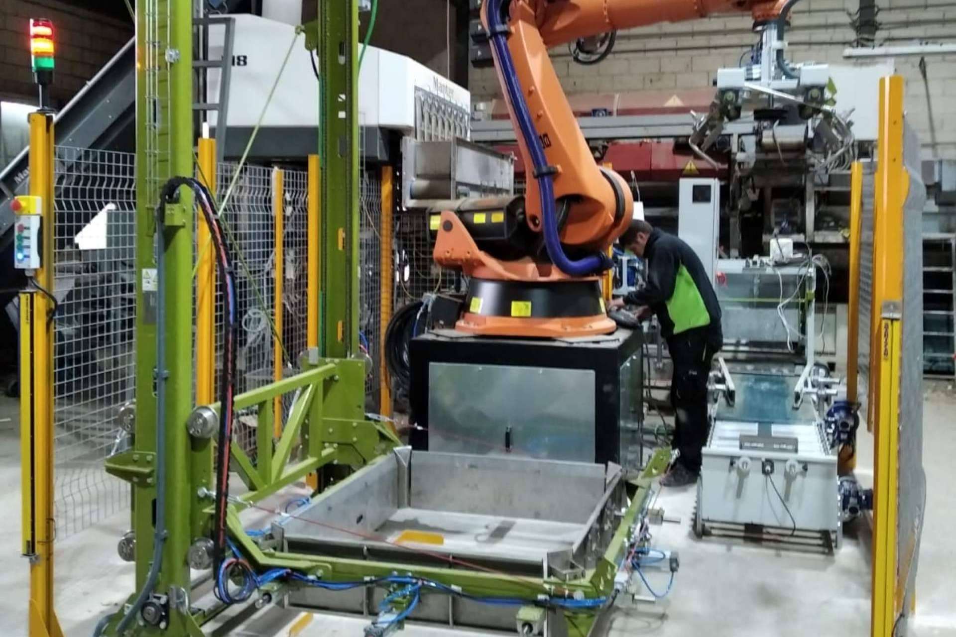 El paletizado automático aporta eficiencia y seguridad en la gestión industrial