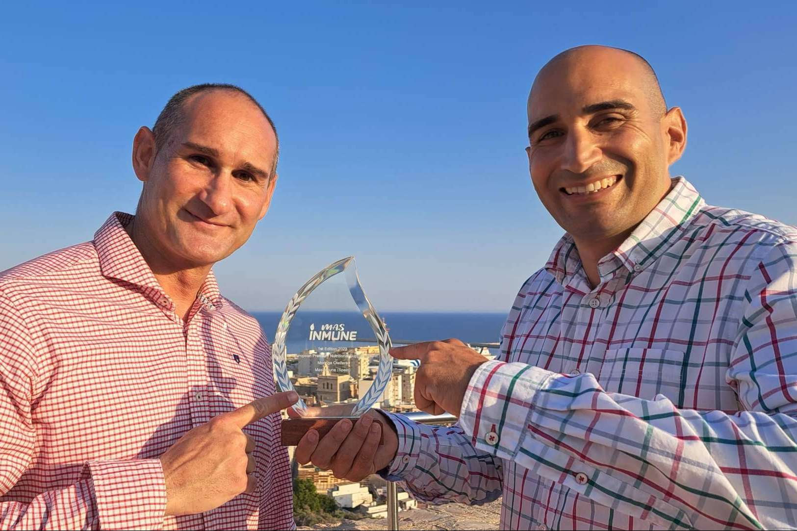 La Moringa de Masinmune gana el premio al mejor suplemento de Europa