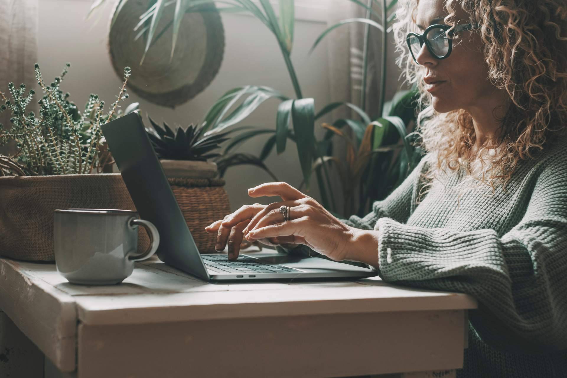 La empresa Ados Asesoría Alternativa trabaja con las grandes plataformas del sector de la educación virtual