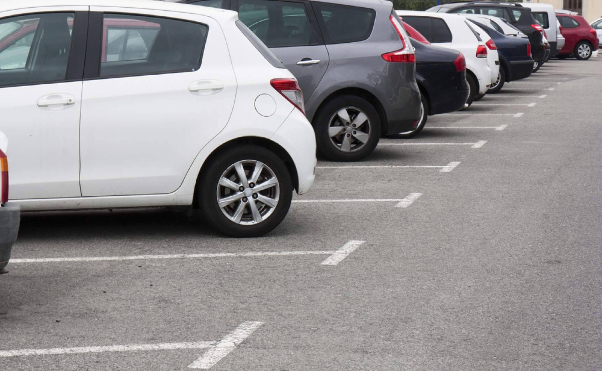 Aparcar el coche al lado del aeropuerto de Alicante de forma segura es posible de la mano de Monster Parking