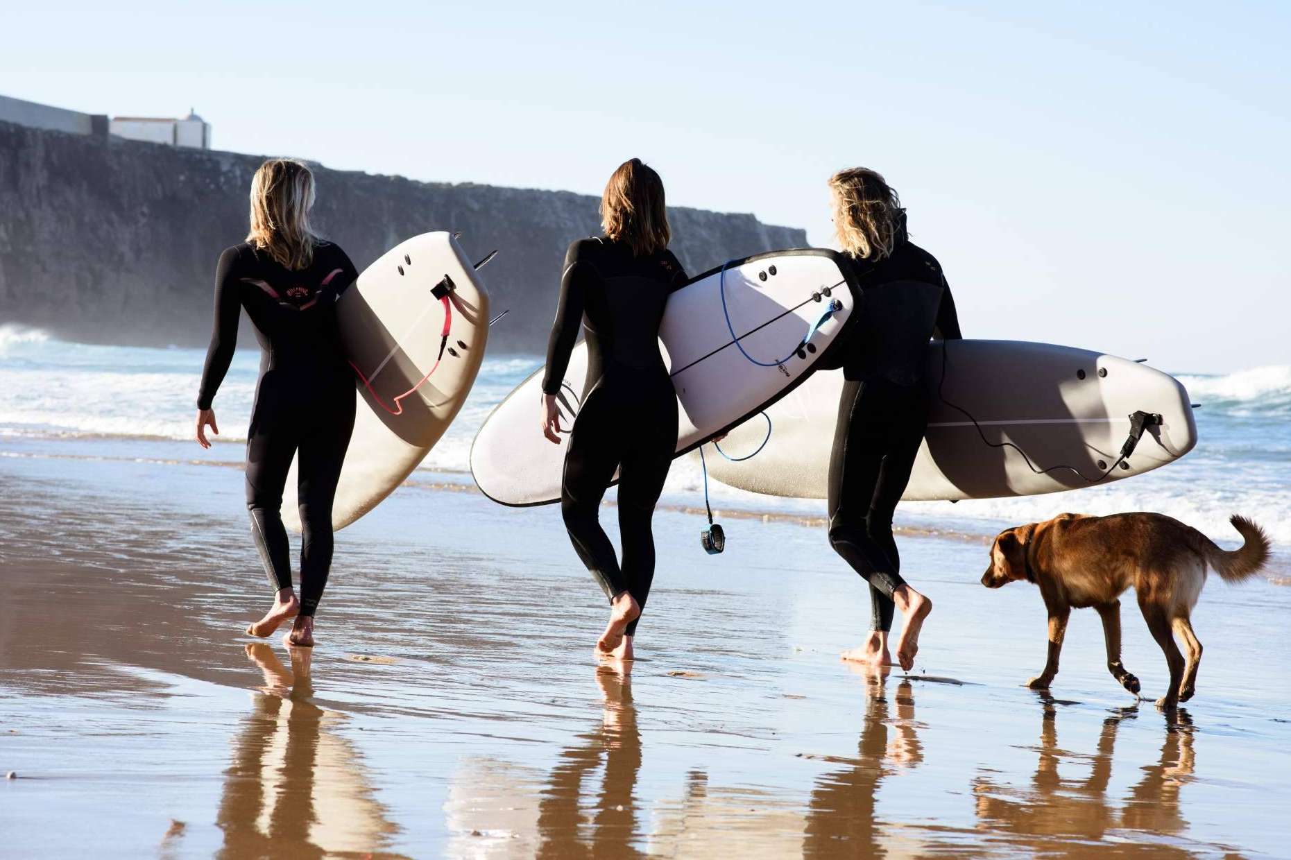 Flysurf presenta las tablas de surf longboard para principiantes que facilitan el aprendizaje