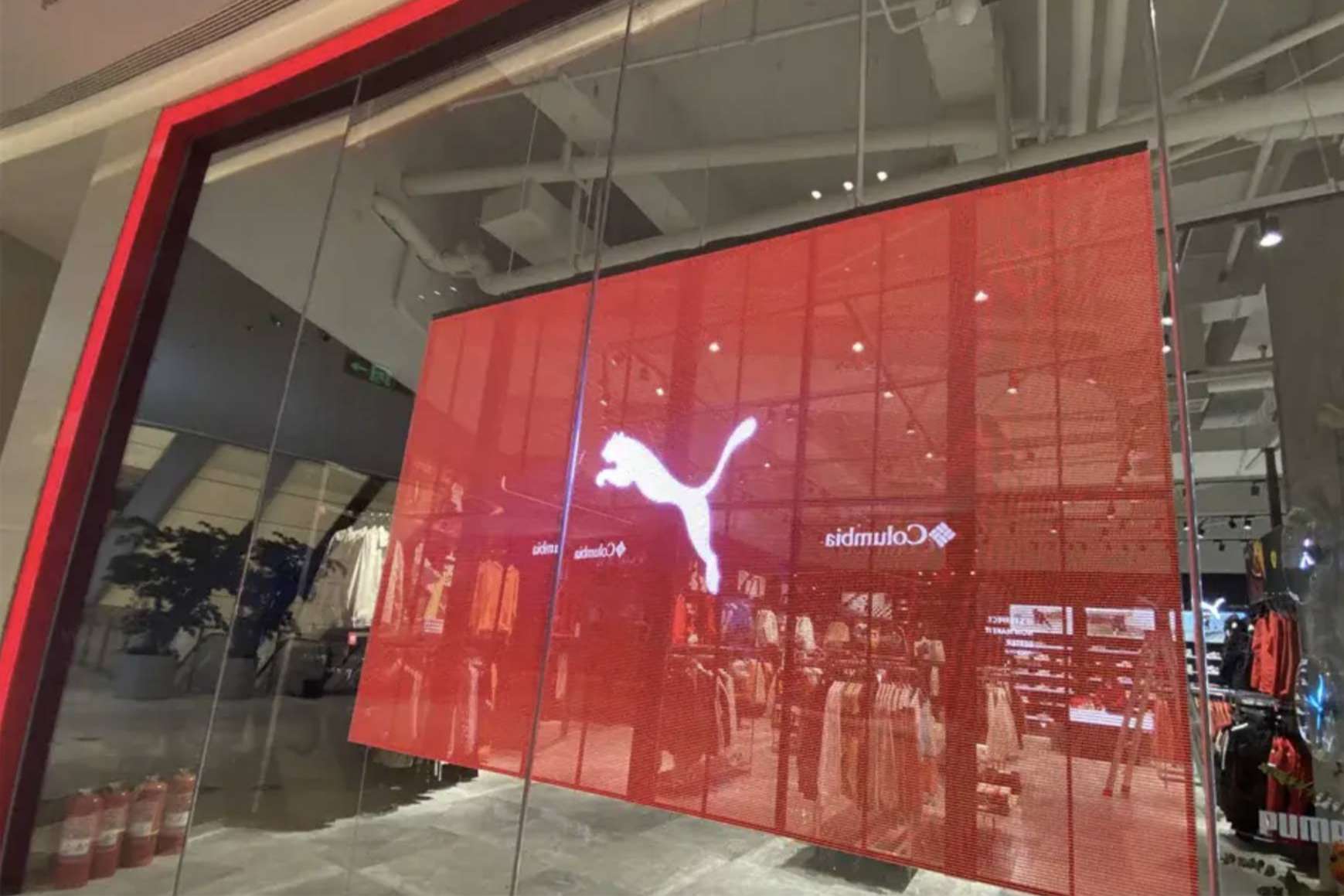 El nuevo producto de Crown Technology Latam, las pantallas LED transparentes