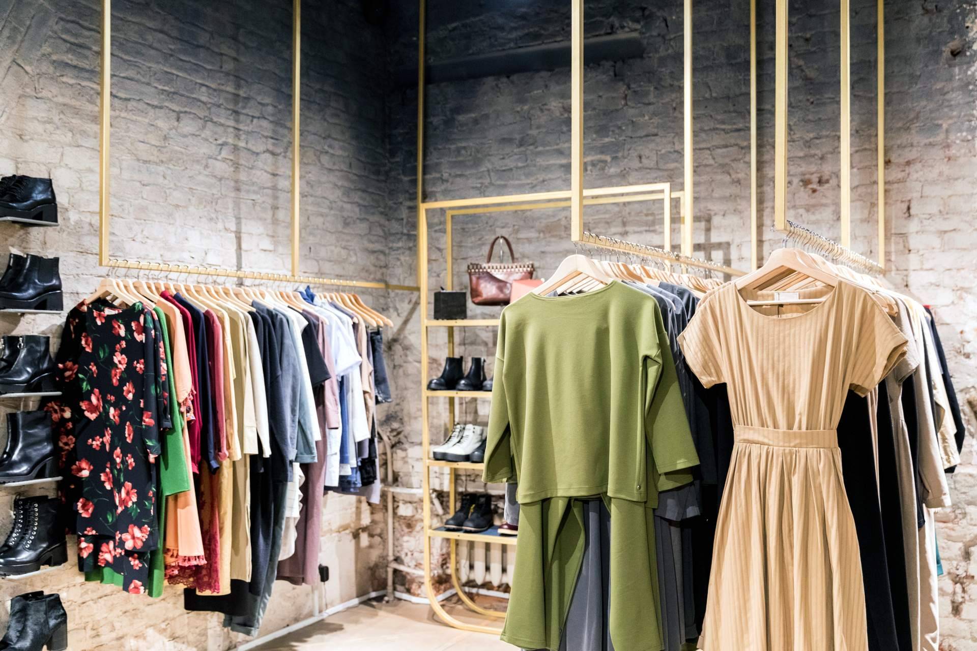 Ropa y complementos para mujer en la tienda Inara