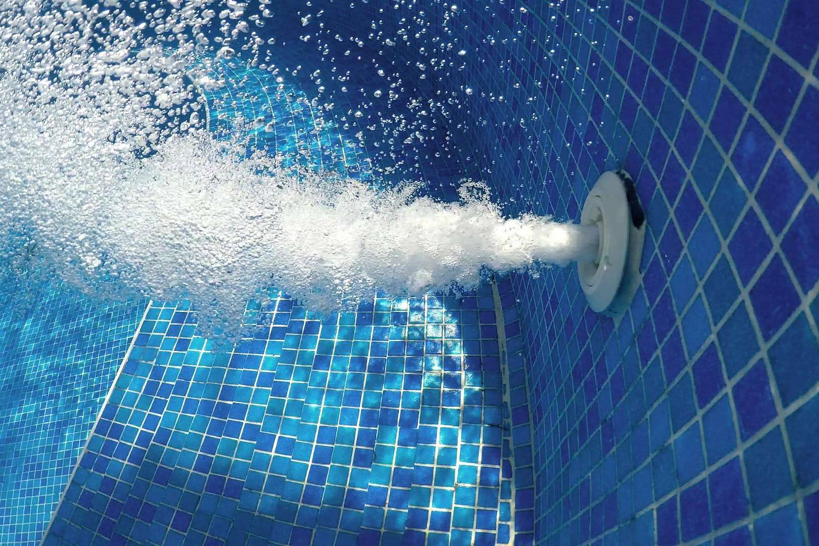 Bombas soplantes para jacuzzi y procesos industriales, en Warmpool