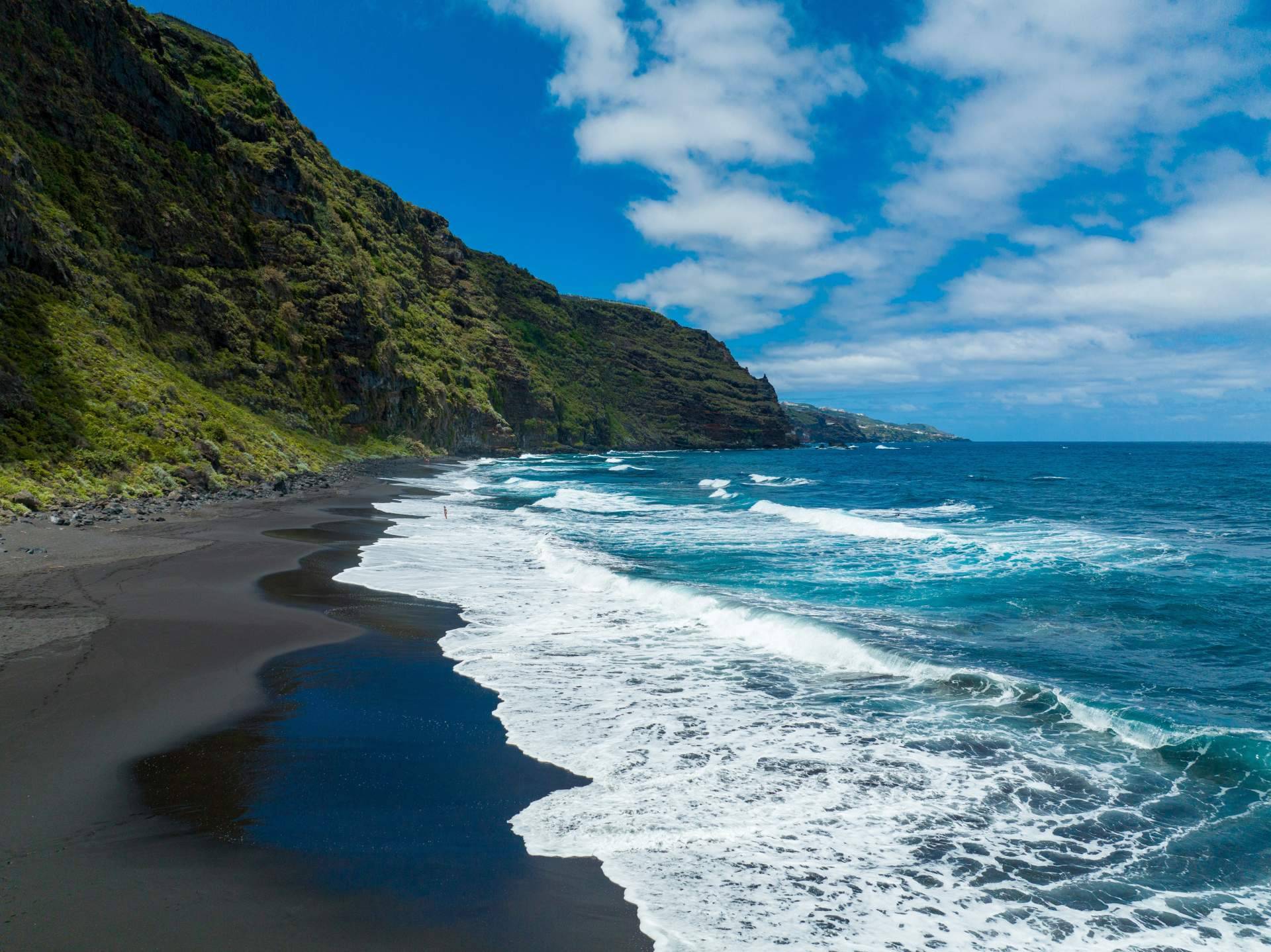 Conocer el encanto de la Isla de la Palma en una travesía de 9 días organizada por Viajes a Pie
