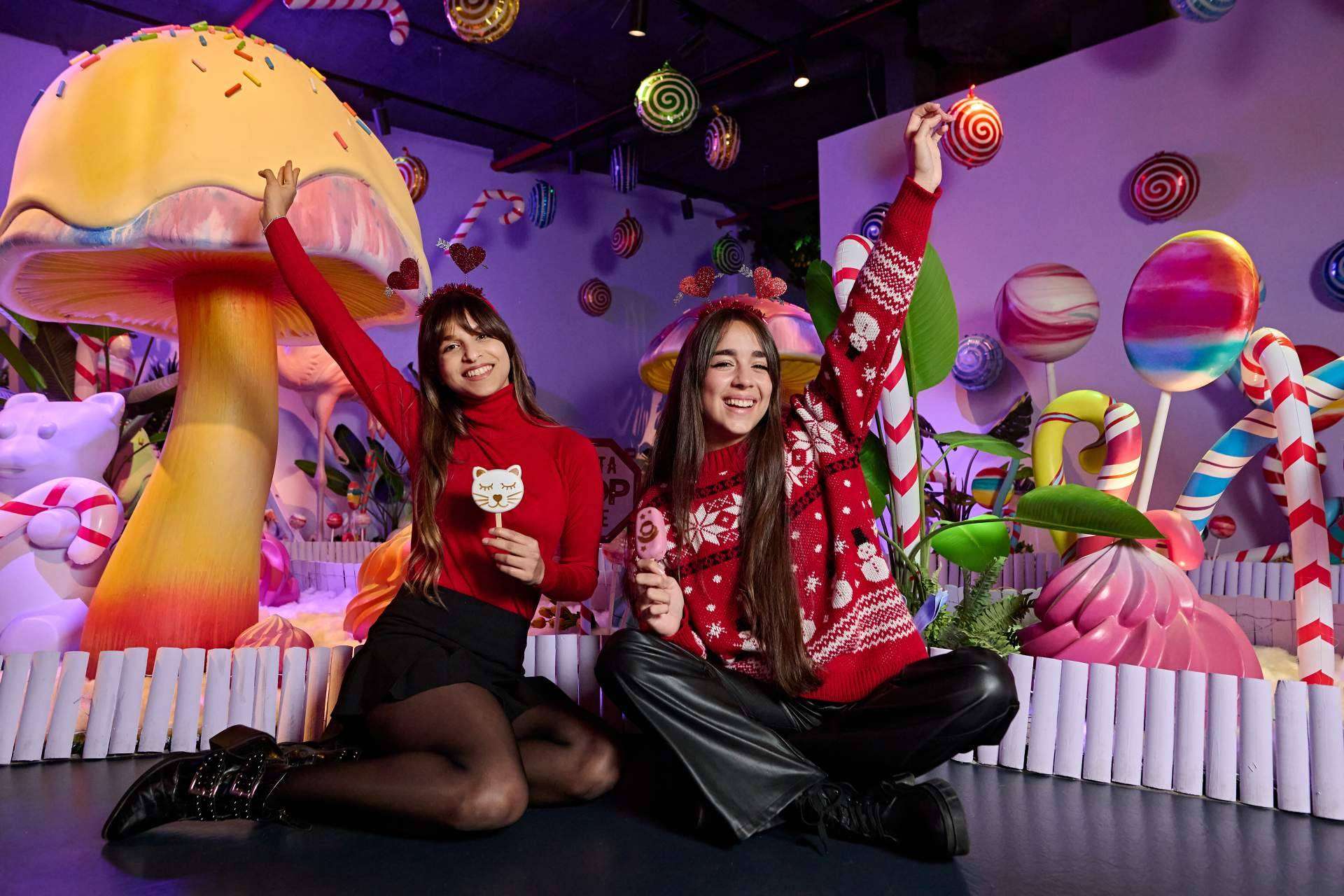 Celebrar la Navidad en el Universo Sweet Space con un Mes de Magia y Alegría
