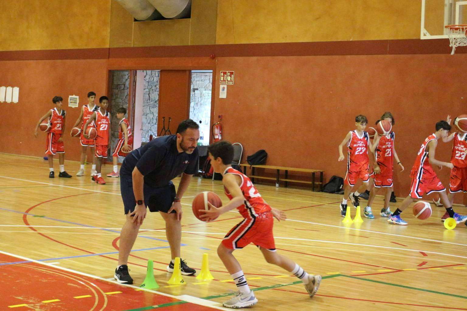 El programa de entrenamiento y tecnificación del baloncesto de ITW Sport