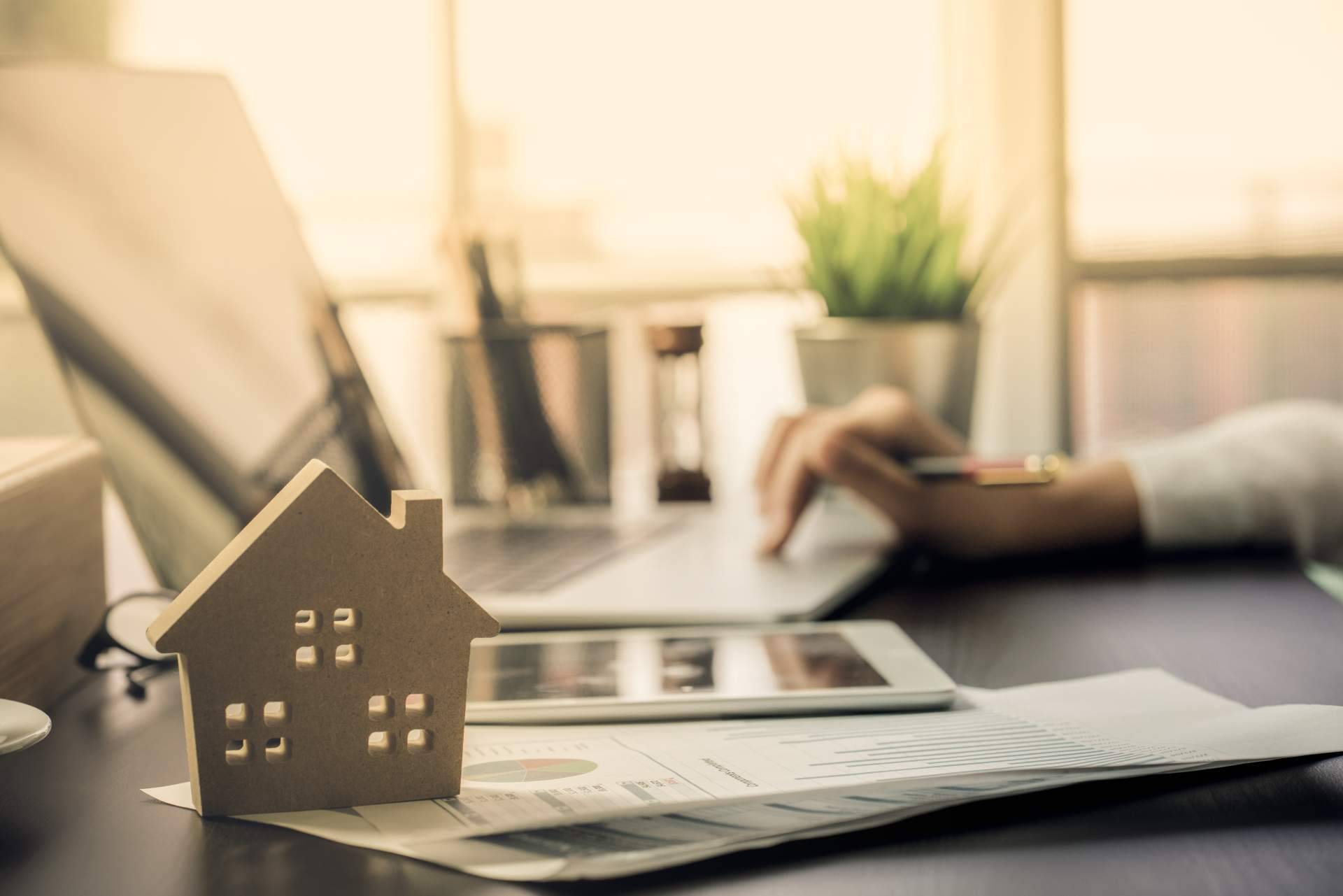 Ejecutar un plan de marketing inmobiliario online efectivo para potenciar las ventas, con D&A Inmobiliaria