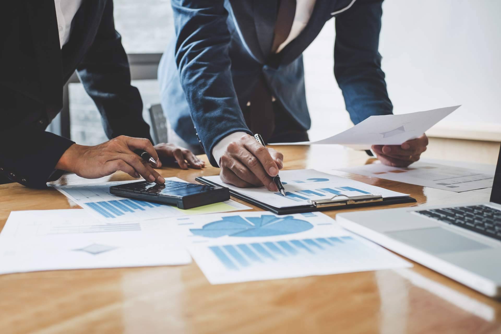 ¿Cuál es la mejor opción entre bootstrappear o una inversión venture capital?