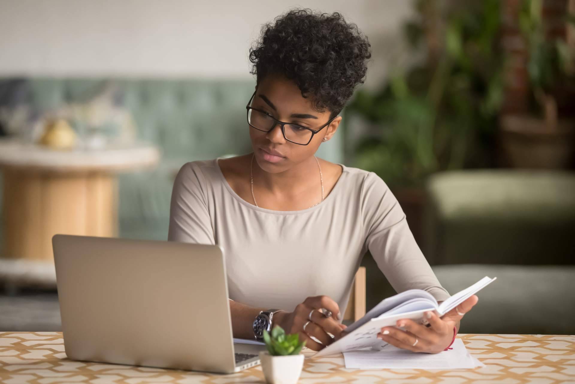 Becadvisor ayuda a encontrar prácticas en empresas para estudiantes universitarios