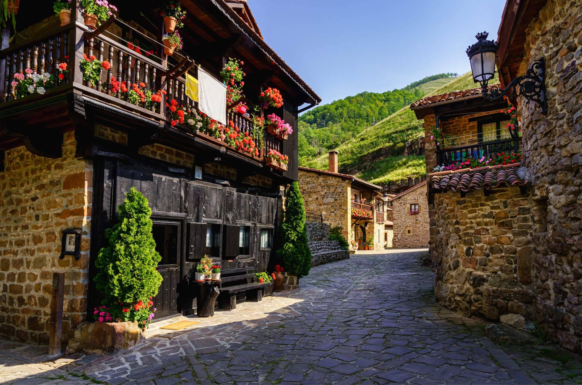 Beneficios de vivir en un pueblo de Cantabria