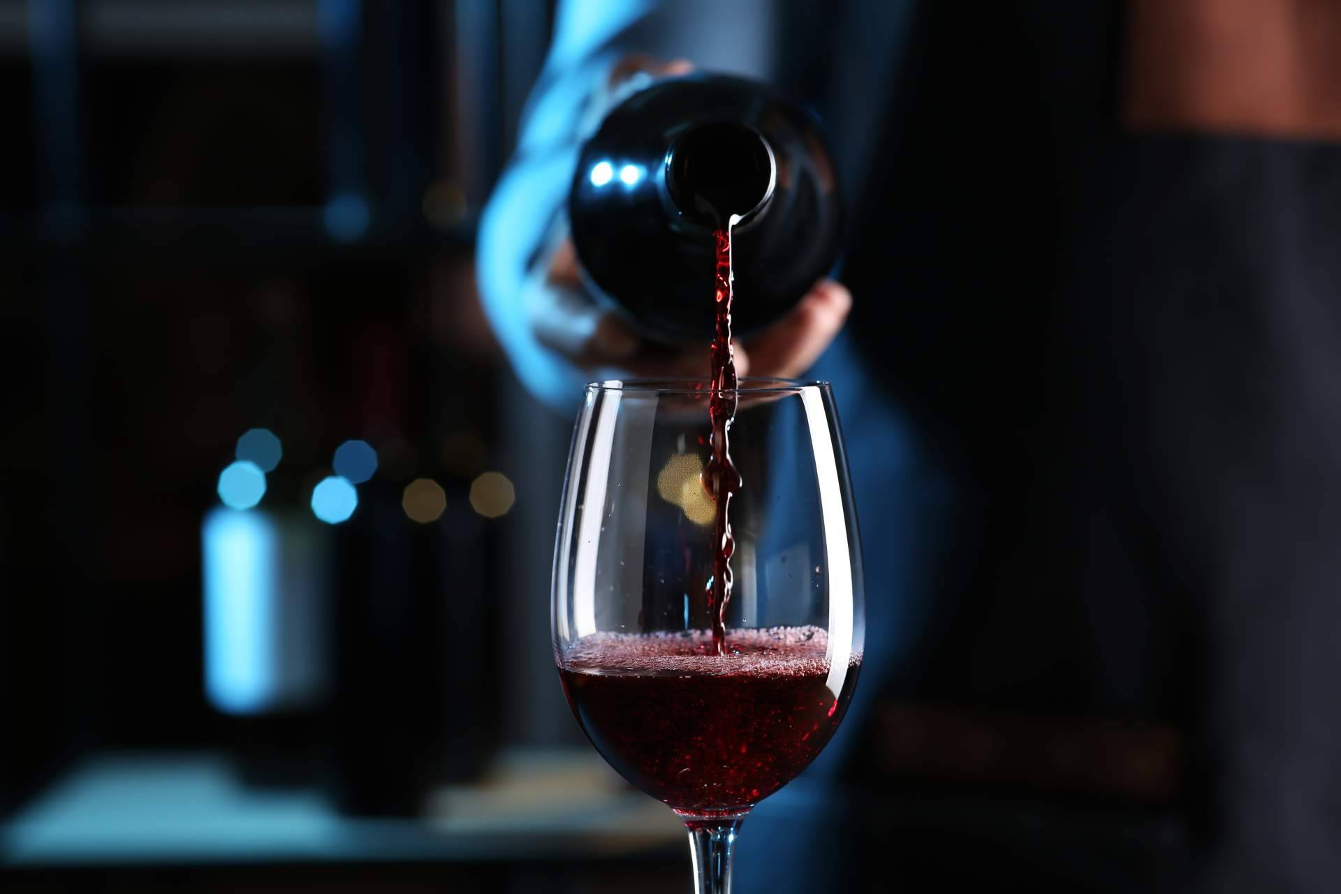 La nueva imagen del consultor de ventas en la distribución de vinos
