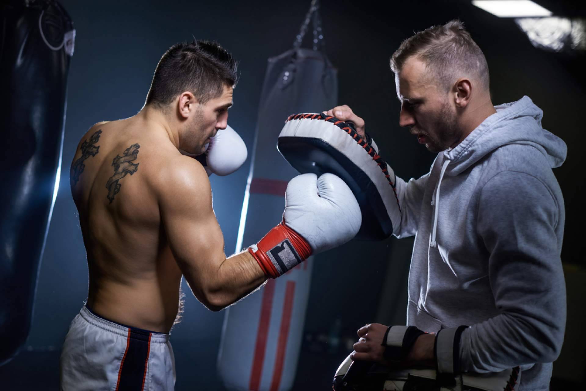 Una buena opción para aprender defensa personal y ponerse en forma con un personal trainer particular a domicilio