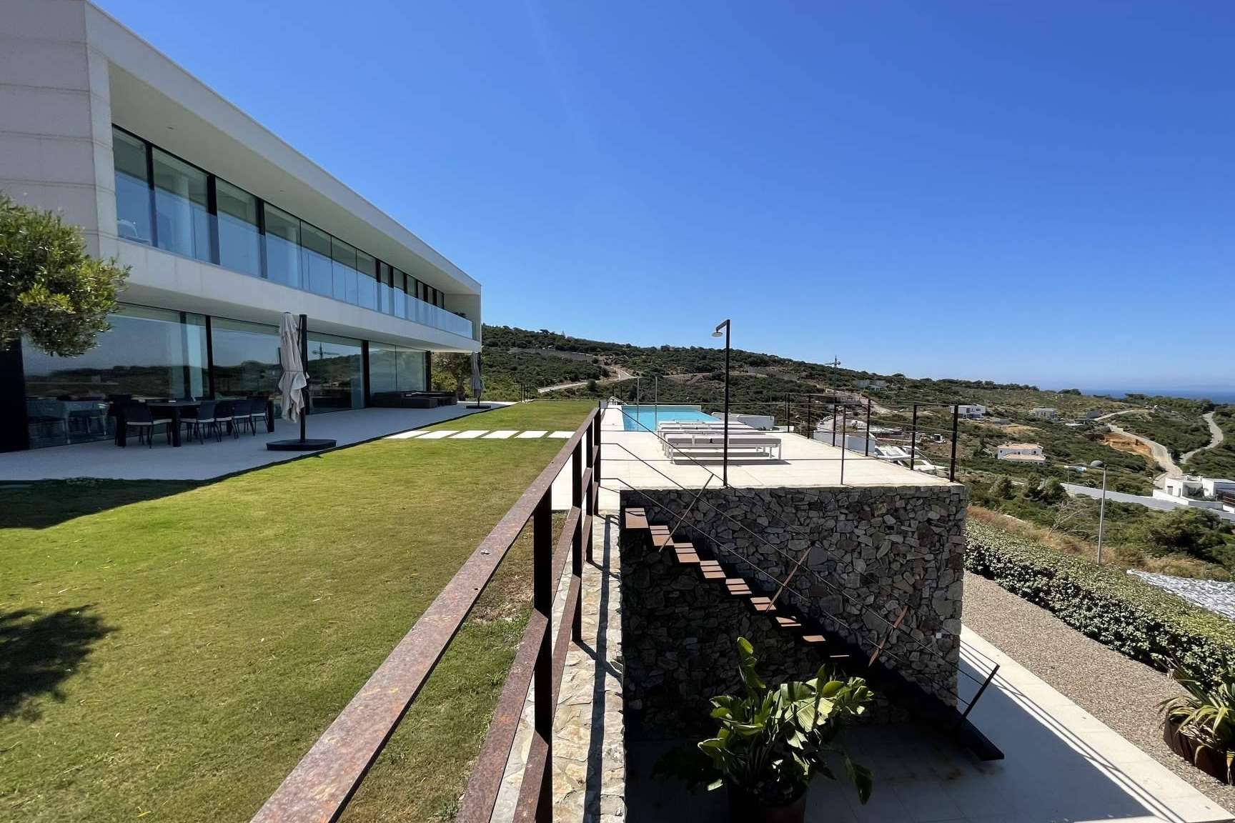Villa Alkaram, una villa de lujo ideal para disfrutar de una escapada inolvidable en Zahara de los Atunes