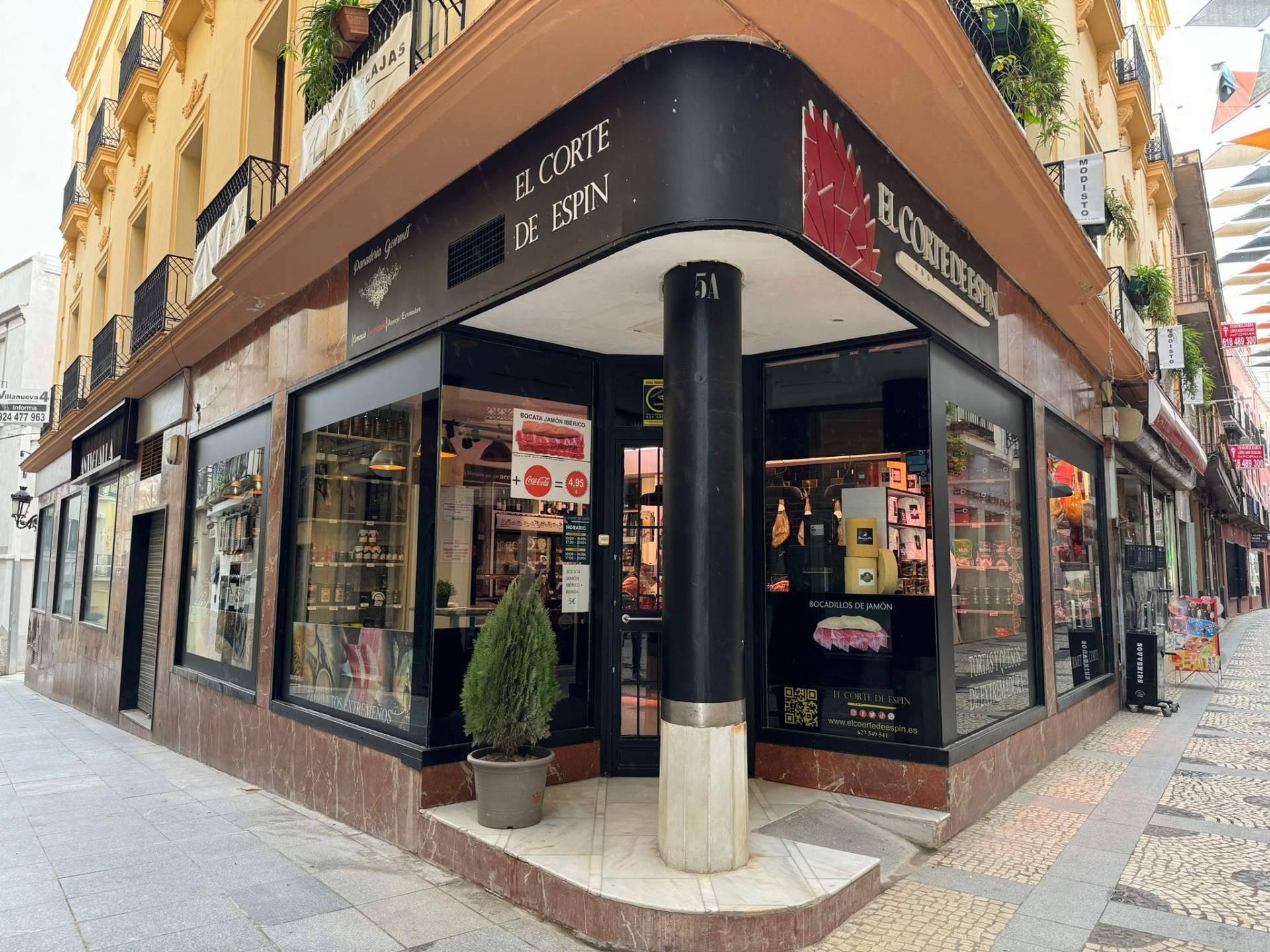 La nueva aventura gastronómica de Jorge Espin en Badajoz, Extremadura; Siente la Dehesa