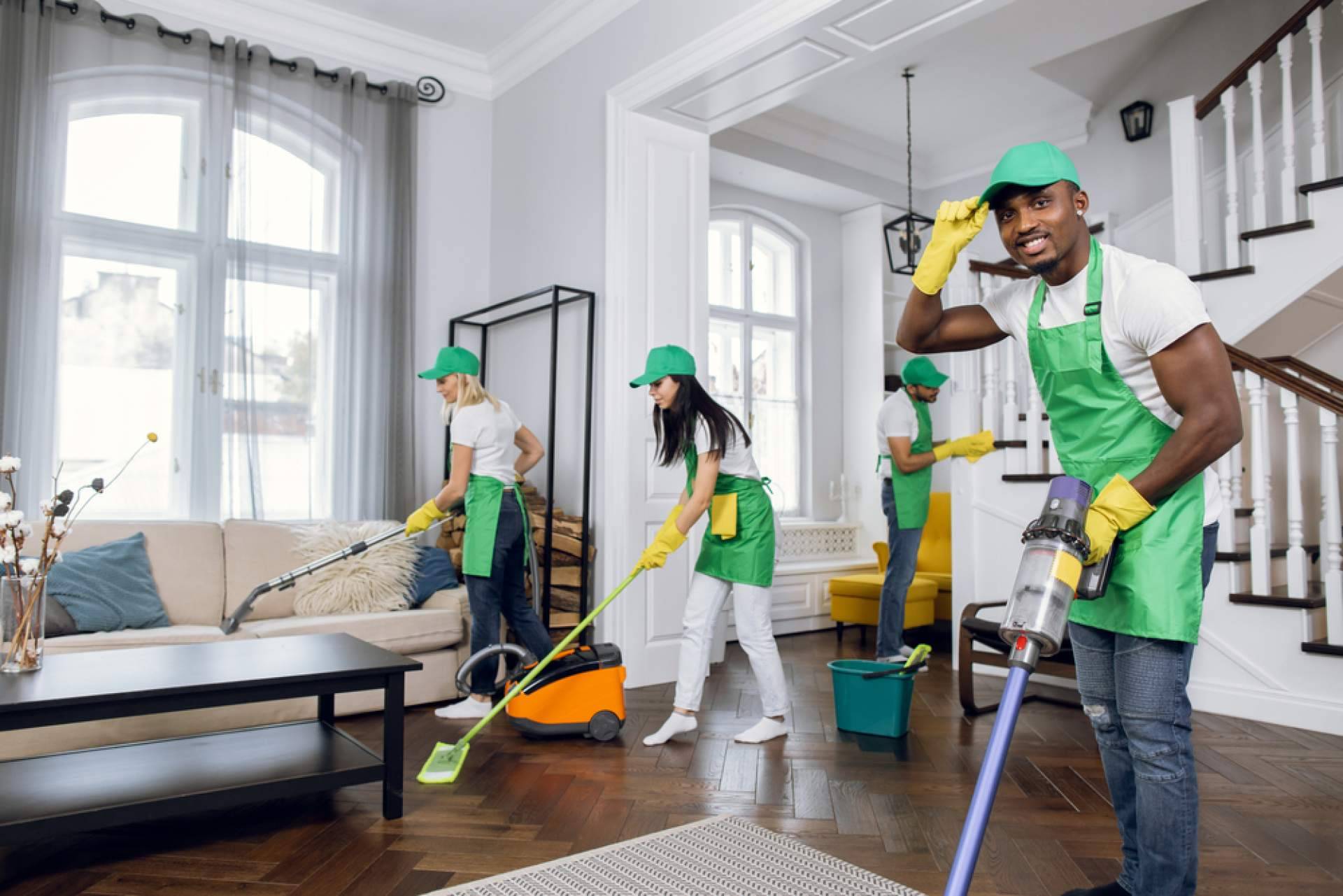 Limpieza de alfombras y pisos de la mano de Trinidad Contractor Services