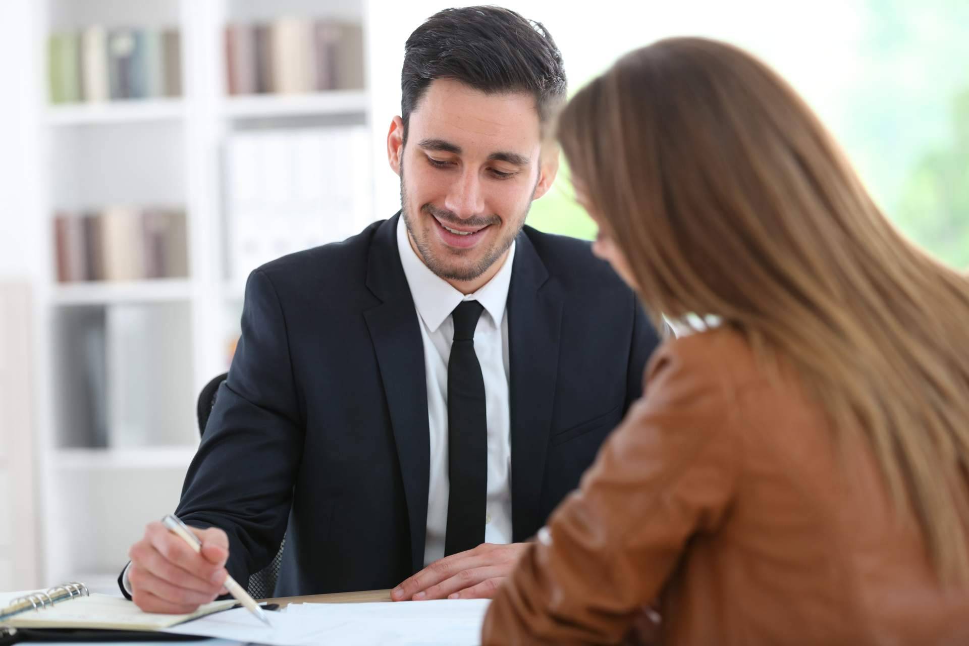 Protección de intereses en cada etapa, servicios legales para transacciones inmobiliarias