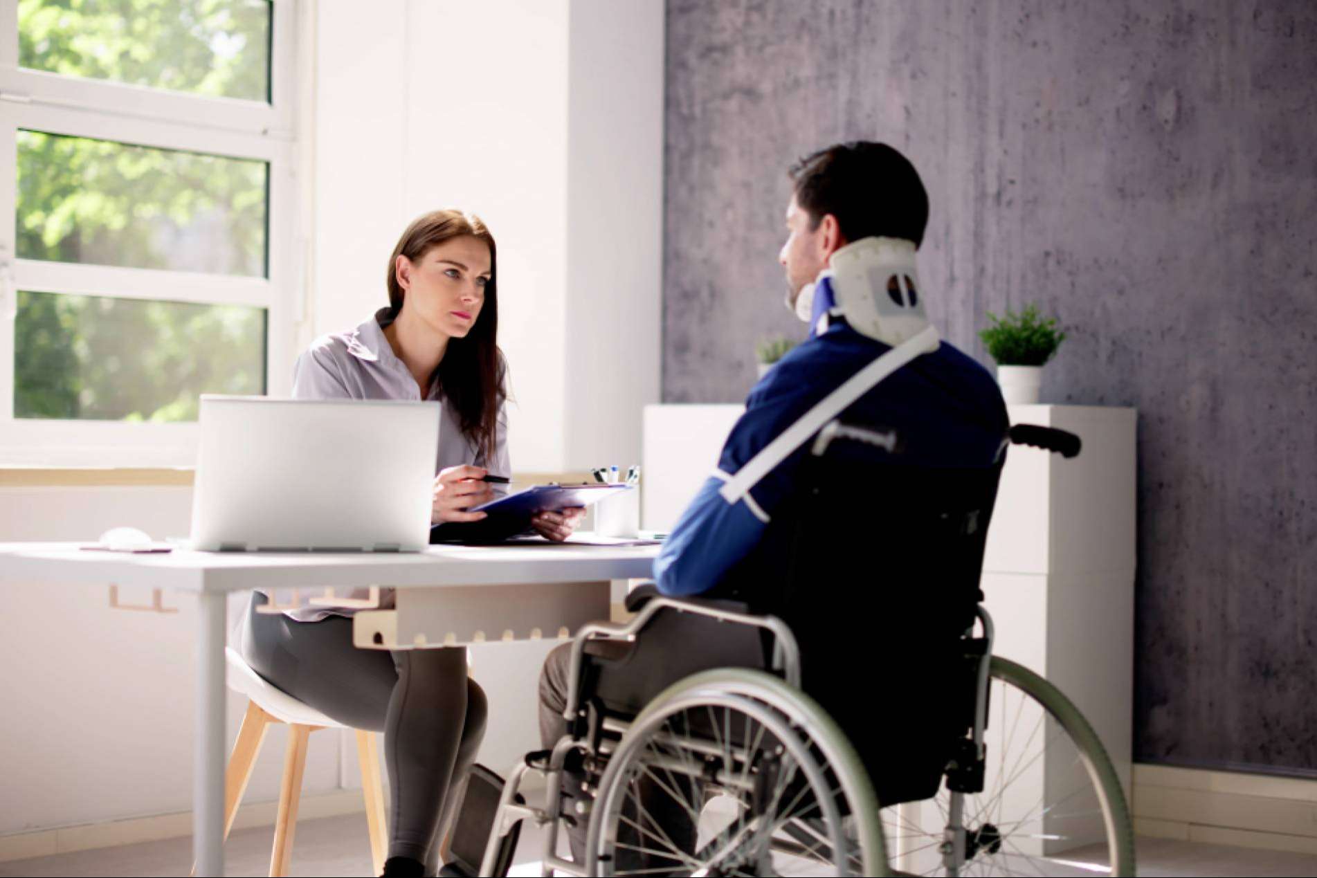 Diferencia entre dependencia, capacidad e incapacidad de la mano de TSForense