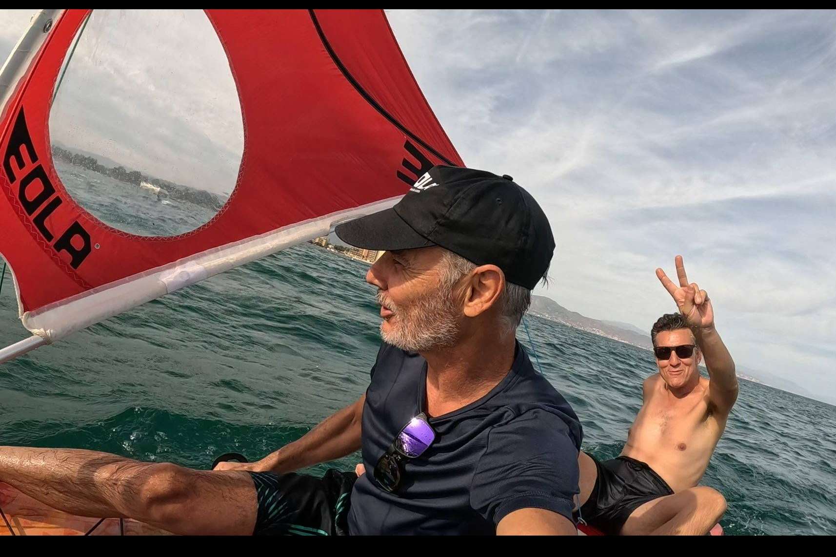 Todo lo necesario para practicar windkayak y windpaddle, los nuevos deportes de vela de moda
