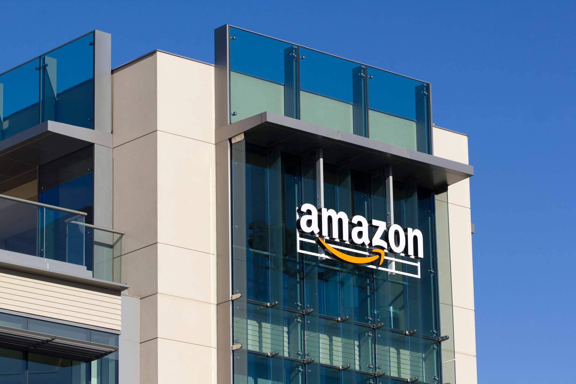 Descuento del 10% en formación para crear negocios en Amazon con HustleXperts