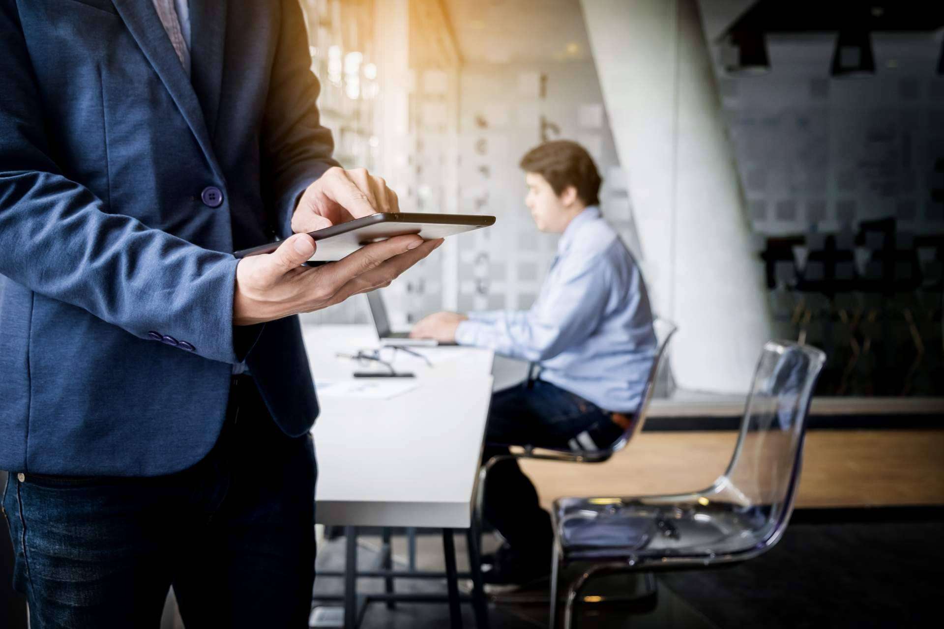 Un fallo en protección de datos empresas puede arruinar cualquier negocio en solo 72 horas