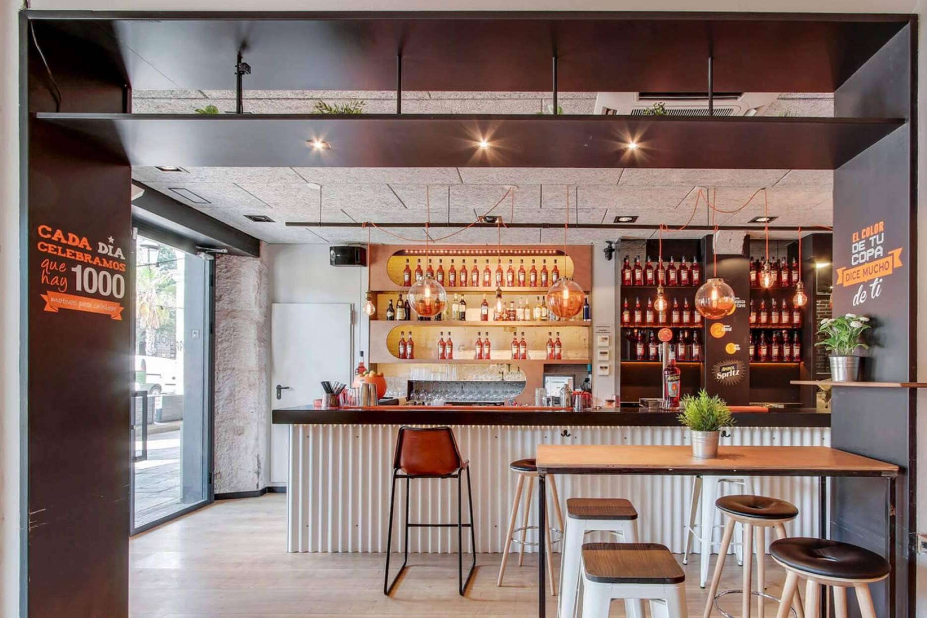El impacto del interiorismo estratégico de INDAStudio en los negocios comerciales de Barcelona